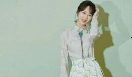 娱乐圈吃瓜爆料李现,娱乐圈风云再起，揭秘明星背后的故事