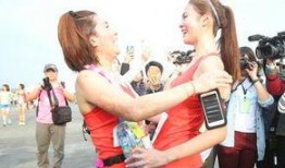 抱抱妹妹a在线观看,温馨治愈的亲情之旅