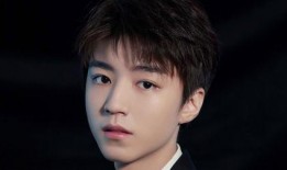 爆料王俊凯娱乐圈,揭秘明星背后的故事