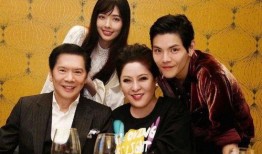 最新爆料向佐,神秘美女引热议，豪门生活再掀波澜