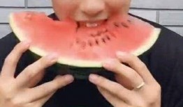 吃瓜网红小哥哥视频,揭秘吃瓜网红小哥哥的爆笑视频幕后