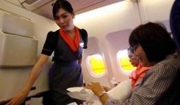 泰国空姐爆料视频,揭秘航空业不为人知的秘密