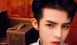 殷世航微博爆料娱乐圈